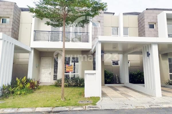 For Sale: Orchard Park Cluster Citrus House
