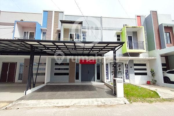 Dijual Murah Rumah 2 Lantai Mewah Pulomas Residence 3, Batam Centre