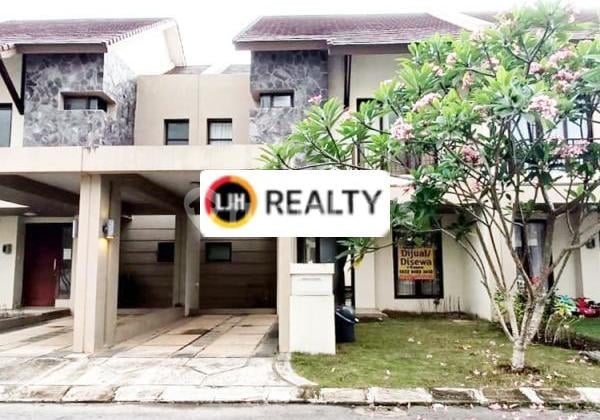 Rumah 2 Lantai Tengah Kota di Perum Orchard Park