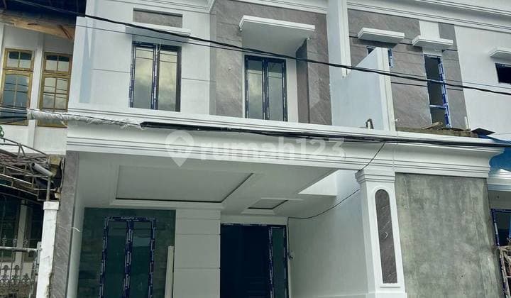 Row 4 Mbl Dkt Its ,Pakuwon City Kertajaya Indah Timur Baru Gress