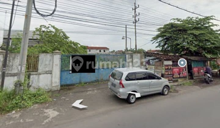 Nol Jl Ry Sumbersari Jember, Akses Truck,trailer 40 Feet Hgb 2036