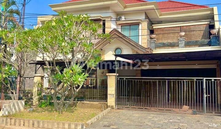 Row 4 Mobil Lokasi Dpn Margorejo Indah Dekat Jemursari,Ayani