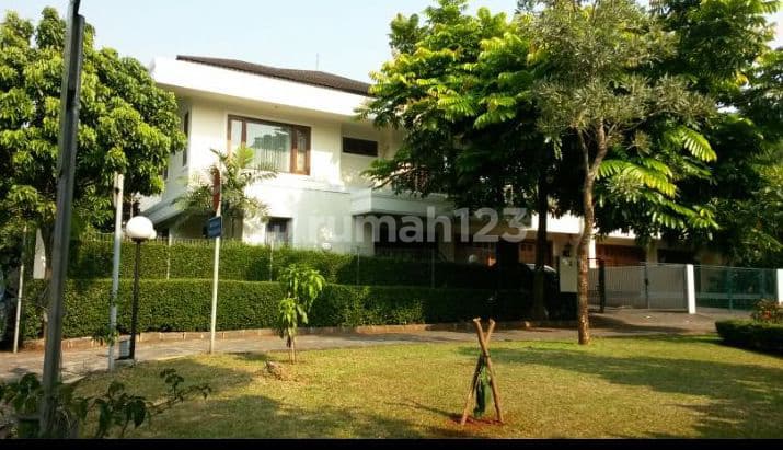 Dijual Rumah Kebayoran Lama Jakarta Selatan Garuda Food