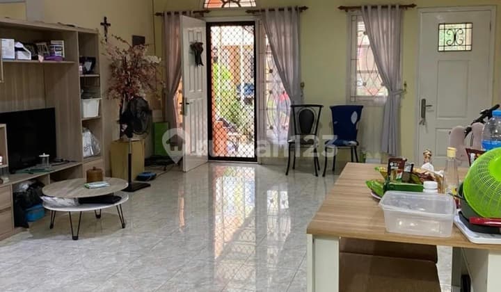 Rumah di Raffles Hills, Rapih, Siap Huni