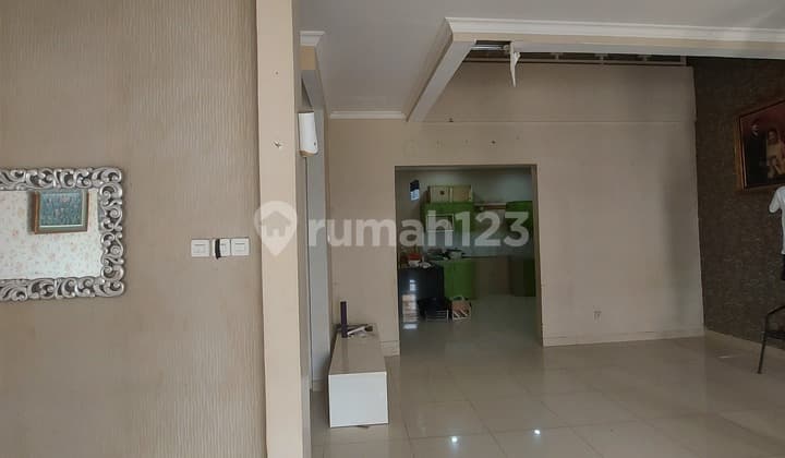 Rumah Di Kota Wisata, Lokasi Nyaman Dalam Cluster