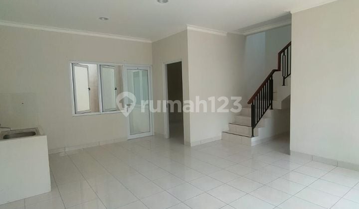 RUMAH di KOTA WISATA, Rapih, Atap Baja Ringan, Siap Huni