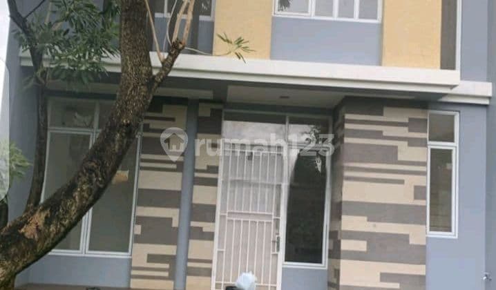 Hunian 2 Tingkat di Legenda Wisata