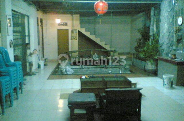 Rumah Di Tapos Depok, Lokasi Pinggir Jalan