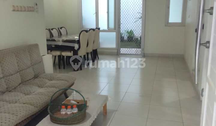 Rumah 2 Lantai Di Kota Wisata, Lokasi Dalam Cluster