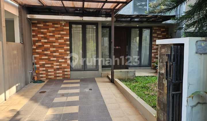 Rumah di Cibubur Residence, Rapih