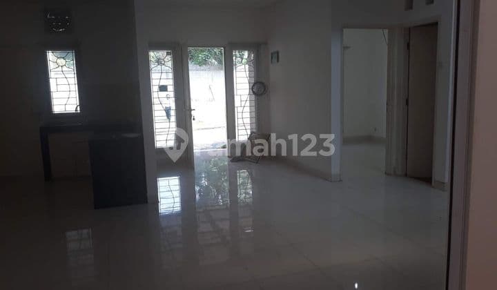 Rumah Di Raffles Hills, Rapih, Atap Baja Ringan