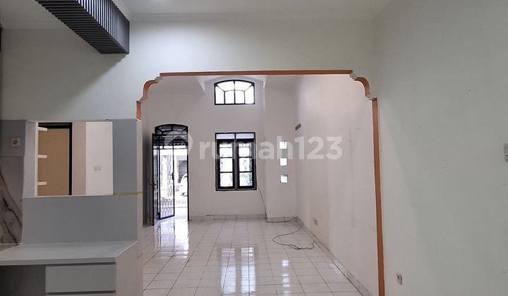 1-Storey House in Kota Wisata