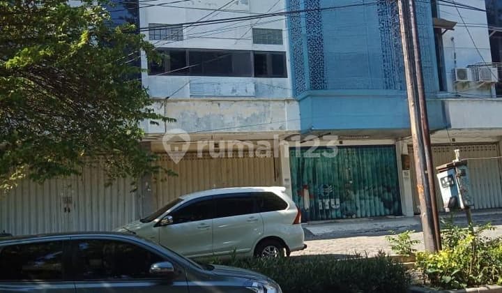 Shop House in North Ngagel Jaya, Near a Bustling Shop House Complex, Good Location, Close to Dharmahusada, Kalibokor, Kertajaya, Business Area.