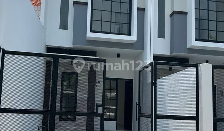 Rumah 2 Lantai Rungkut Asri Lokasi Enak Dekat Upn, Purimas, Gunung Anyar, Medokan Asri Barat, Medokan Asri Utara, Graha Ykp, Rungkut, Yakaya, Rungkut Mapan Barat, Rungkut Mapan Tengah, Merr, Rungkut Asri Barat, Rungkut Asri Timur, Rungkut Asri Tengah Unfu