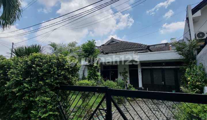 Rumah Hitung Tanah Panjang Jiwo. Tenggilis. Tenggilis Lama. Tenggilis Baru. Tenggilis Mejoyo Selatan. Tenggilis Mejoyo Utara. Kampus Ubaya. Nginden. Nginden Intan Timur. Nginden Intan Barat. Transmart. Rungkut. Graha Ykp