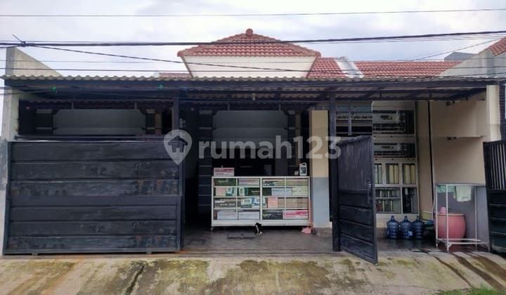 Rumah Raya Wiguna Selatan, Dekat Dengan Gunung Anyar, Gunung Anyar Mas, Royal Paka, Kosagra, Putra Bangsa, Taman Riviera, Central Park Gunung Anyar, Rumah Butuh Renovasi, Dekat Merr, Rungkut, Purimas