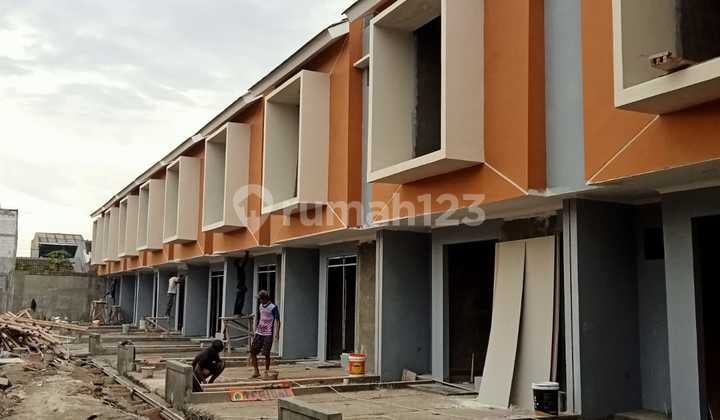 Rumah 2 Lantai di Pondok Ungu Dekat Halte Busway Bebas Banjir