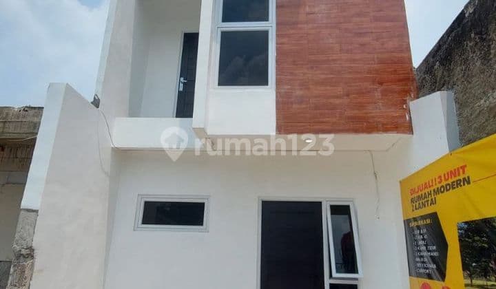 Rumah 2 Lantai di Jl Puri Teluk Jambe Dekat Pusat Bisnis Usaha