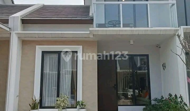 Rumah di Jl Akses Tol Cimanggis Dengan Fasilitas Lengkap