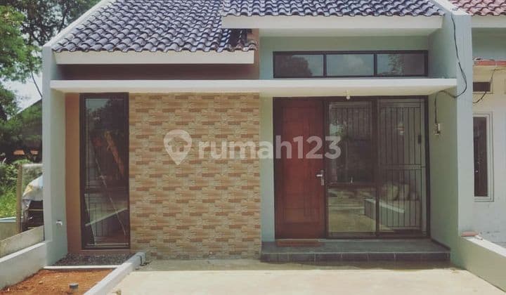 Rumah 1 Lantai di Jl Lantana Strategis Dekat Stasiun Cilebut