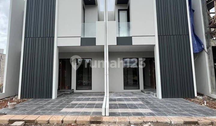 Rumah 2 Lantai Rute Sawangan Lebak Bulus Dekat Area Kesehatan