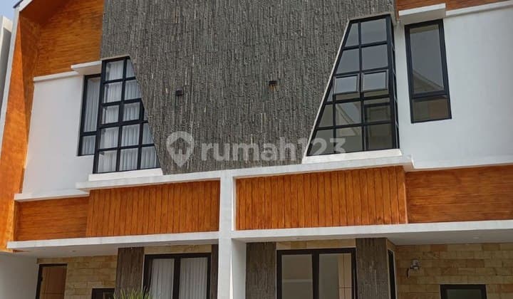 Rumah 2 Lantai Skandinavian di Cilodong Dekat Area Transportasi