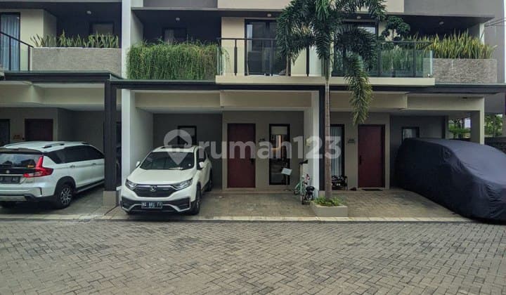 Rumah 3 Lantai Cantik di Pondok Aren Dekat Fasilitas Bintaro