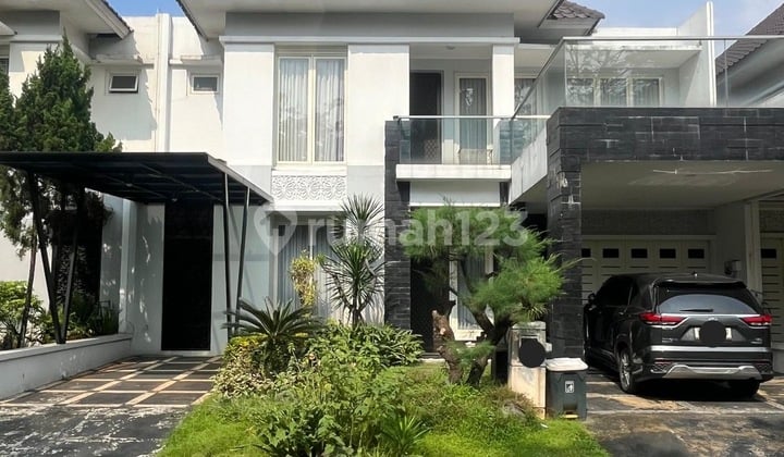For Sale Furnished House in Front of Public Facility Park, Renata Alba Alam Sutera