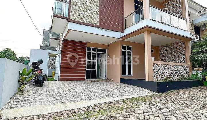 Rumah Bagus 2 Lantai Dlm Komplek Perumahan Di Cibubur Jaktim