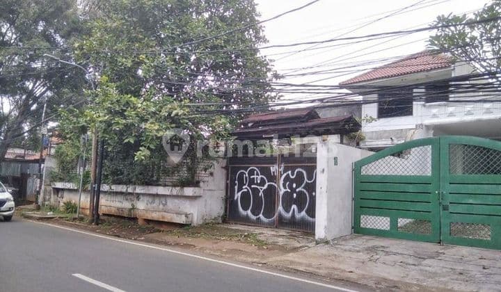 Murah !! Rumah Benda Raya Pinggir Jalan Lt982m2 Dekat Ampera, Mega Kuningan Tb Simatupang Jakarta Selatan