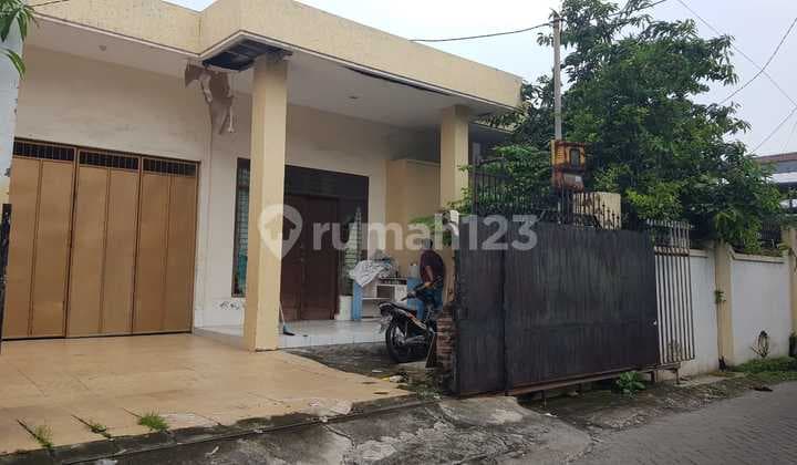 Rumah Hitung Tanah Ada 2 Jejer di Lebak Arum
