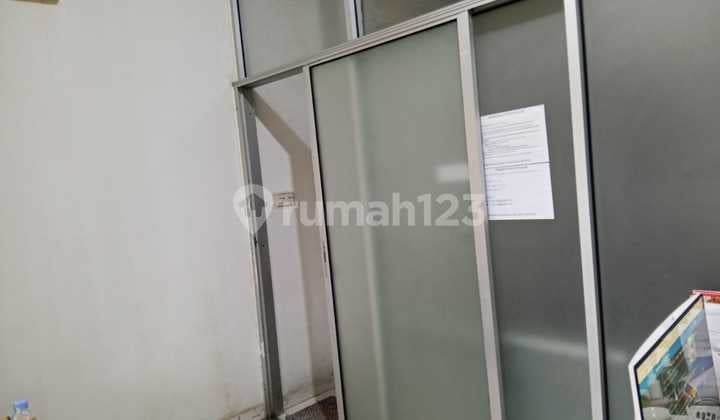 Disewakan Ruko Daan Mogot Arcadia. Ukuran 4.5X15