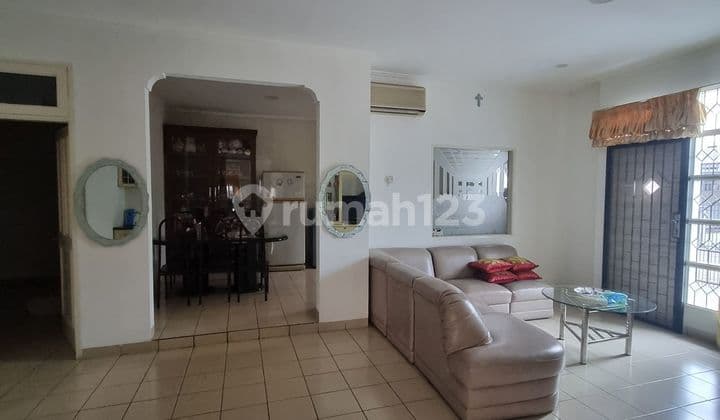 Nice House Duta Garden