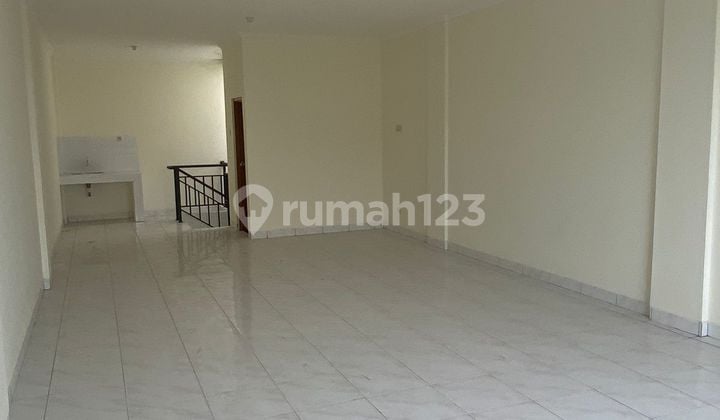 For Sale Ready-to-Use Shop House in Arcadia Daan Mogot