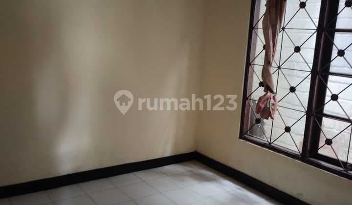 Rumah Jual Lokasi Taman Griya