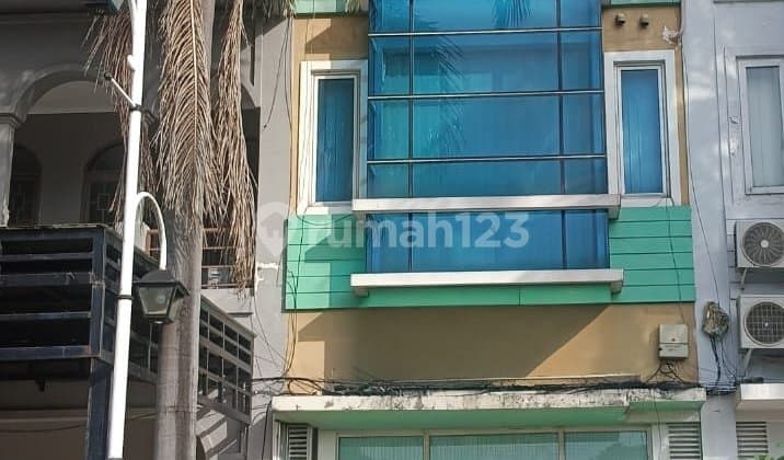 Gading Batavia Shop60sqm, 3 Stories Super Cheap