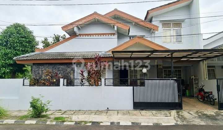 Corner House Location Near KRL Station in Bintaro Jaya Sector 9