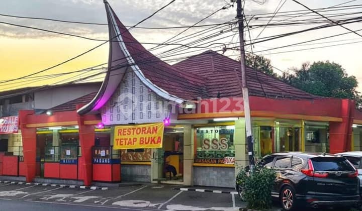 Resto Dijual Pinggir Jalan Utama Bintaro Jaya Siap Beroperasi