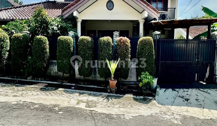 Rumah Lebak Bulus Dalam Cluster Dekat Pintu Tol