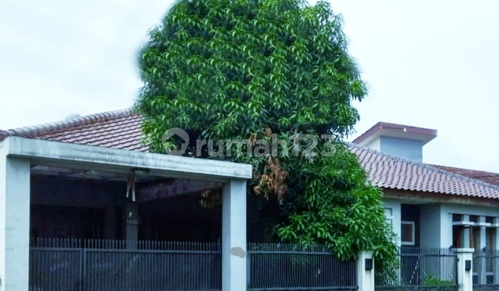 Rumah Dalam Cluster Area Bintaro Dekat Stasiun Pondok Ranji
