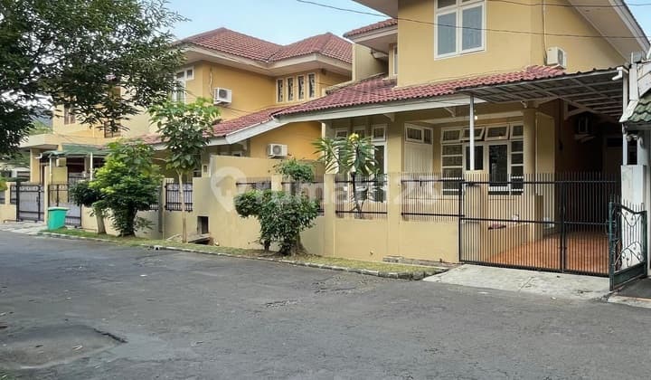 Rumah Dekat Krl Sektor 9 Bintaro.jaya.harga Dibawah Pasaran