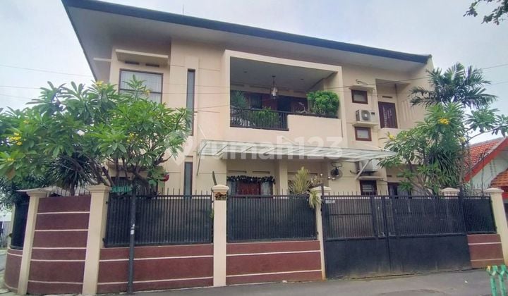 Rumah Pojok Tebet Timur ********.furnished