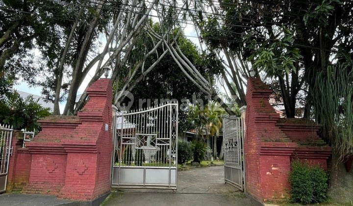 Rumah Tanah Besar Dan Asri Sektor 7 Bintaro