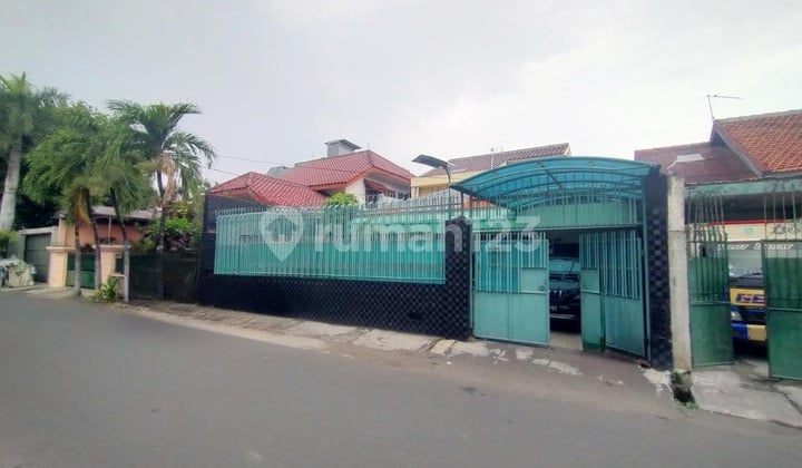 Rumah Semi Furnished Johar Baru.salemba.dekar.stasiun Sentiong