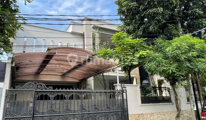 Rumah Cantik Asri Siap Huni Dekat Pejaten Village