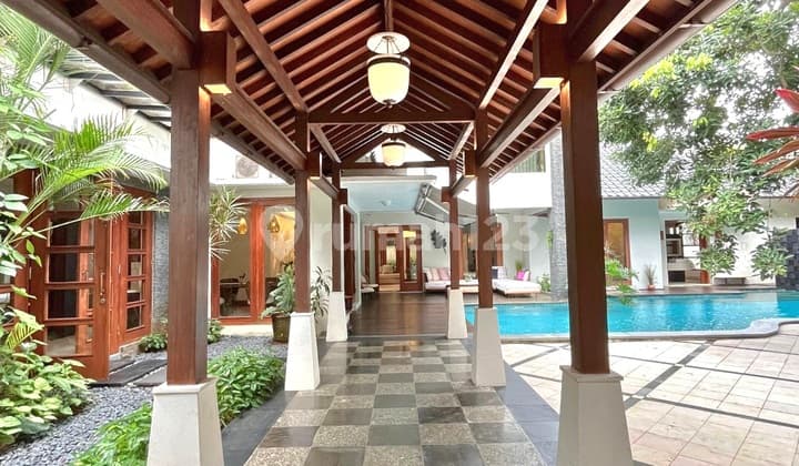 Modern Tropical with Resort Atmosphere Near Pondok Indah Mall, MRT, Negotiable