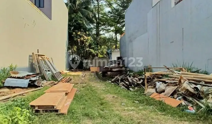 Kavling Kotak Luas 184 m2 Di Alam Sutera, Dkt Laurensia, Nego