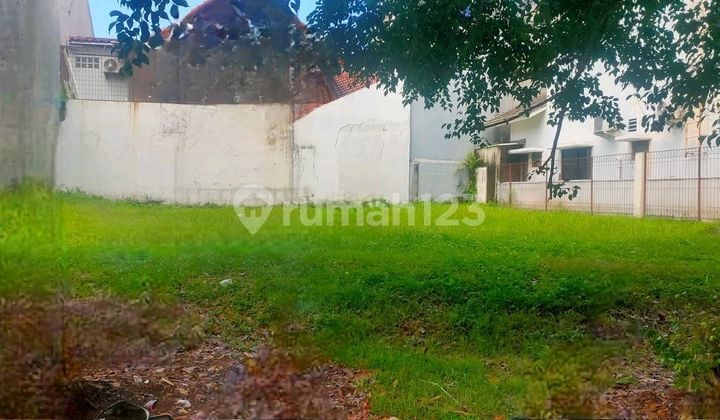 Kavling Langka Luas 300 M2 di Puri Bintaro , Jalan Lebar, Nego