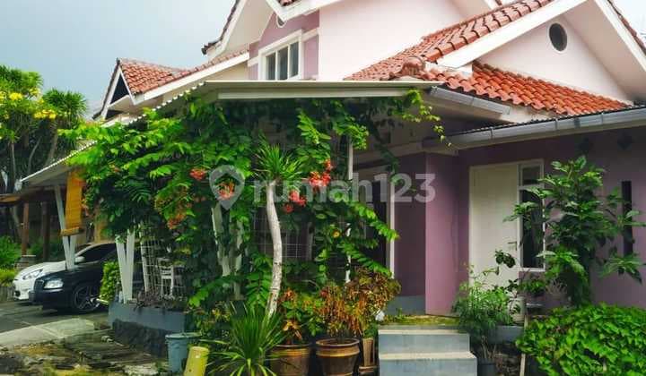 Rumah Dalam Cluster One Gate System di Bintaro Jaya Sektor 9
