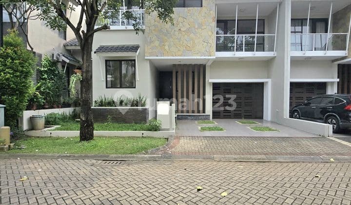 Rumah Siap Huni Kondisi Bagus di Kebayoran Sektor 7 Bintaro Jaya